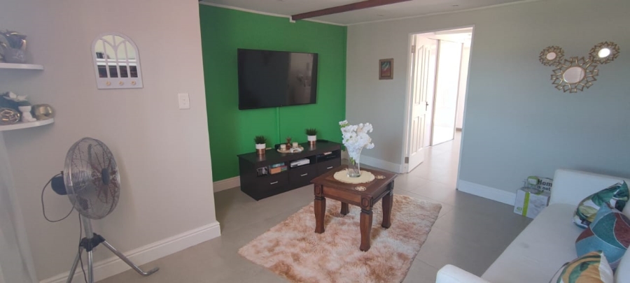 4 Bedroom Property for Sale in Strandfontein Village Western Cape